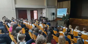 Кадеты в гостях у школьников